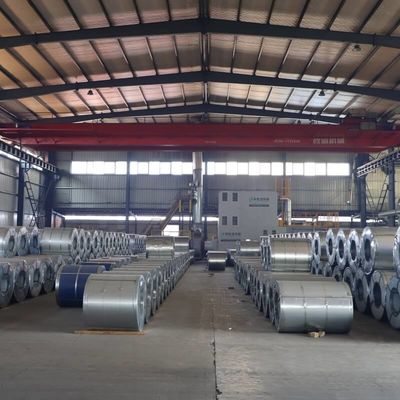 Thép cuộn cán nóng Z275 Aluzinc Thép cuộn 4mm GL kẽm tráng kẽm Màu RAL 3-5 tấn