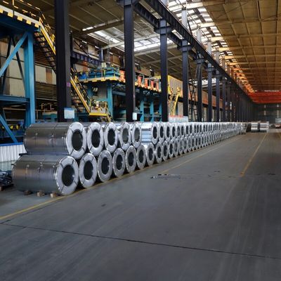 Thép cuộn cán nóng Z275 Aluzinc Thép cuộn 4mm GL kẽm tráng kẽm Màu RAL 3-5 tấn