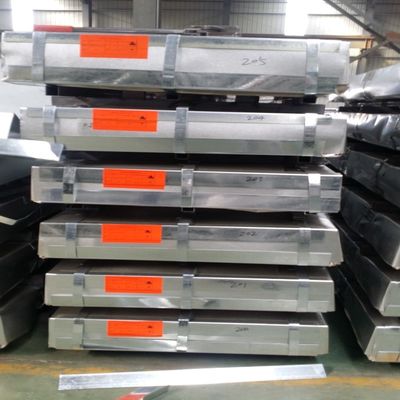 Tấm lợp mạ kẽm có chiều rộng 600mm-1250mm Lớp sơn phủ trên cùng 20-25um