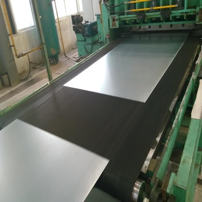 40-600g / M2 Tấm thép mạ kẽm PVDF Tấm thép tráng kẽm Trung bình cứng 3-8 tấn